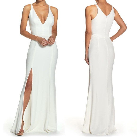 NEW Dress the Population Iris Gown in Off White - Picture 3 of 13